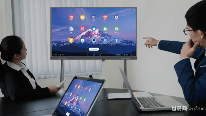 随着科技的快速发展,移动办公已经成为现代职场人士不可或缺的一部分。在手机和电脑上协同工作的软件组合,能够帮助用户实现无缝衔接,满足移动办公的需求。下面为您推荐3-5款优秀的协同工作软件组合,其中特别提及欢乐升级手机版下载官方正式版及其相关特性。